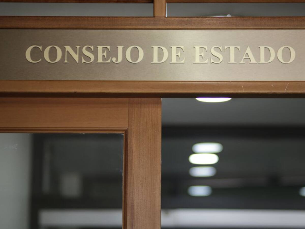 Consejo de Estado ordena a Fiscalía indemnizar a hombre inocente