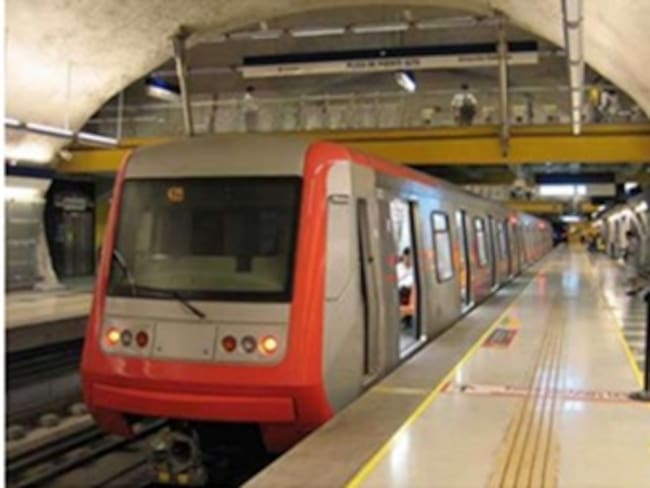 Petro buscará respaldo del Banco Mundial para llevar el metro hasta Suba