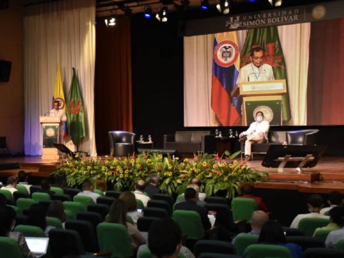 Así fue la primera jornada del foro CESU que realiza Unisimón