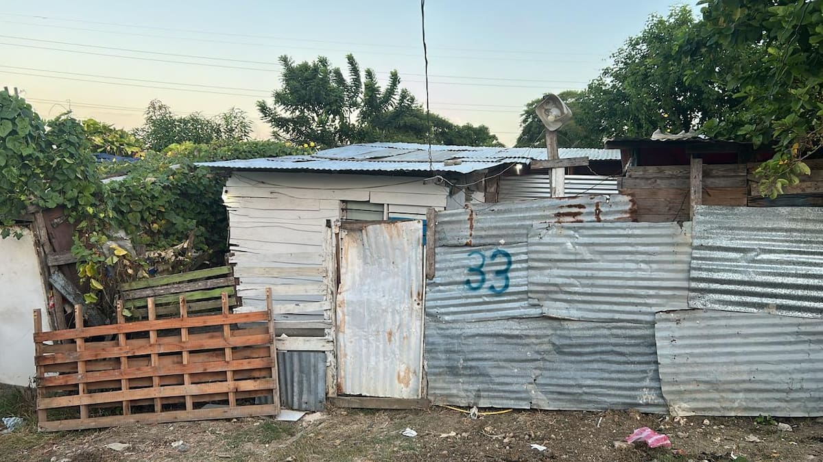 Investigan a hombre por desaparición de su esposa e hija en Barranquilla