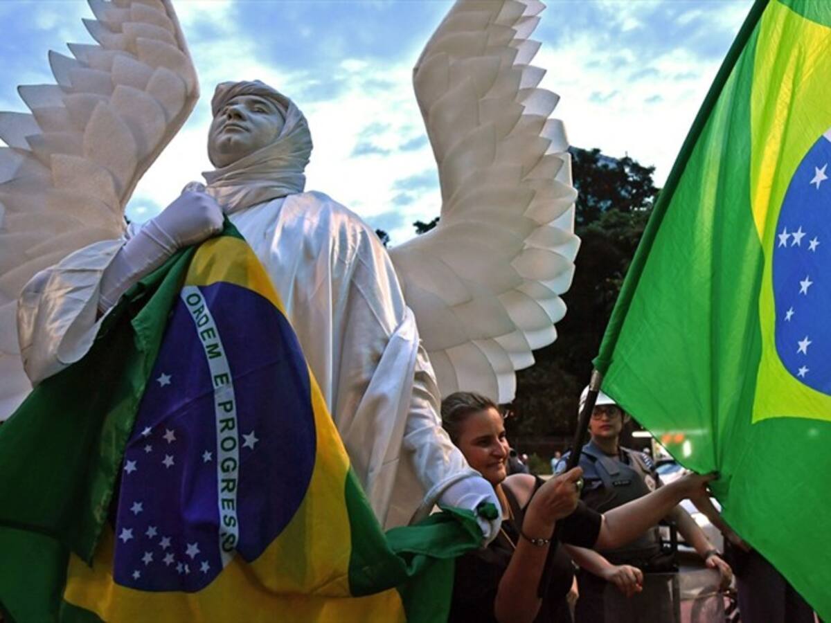 El colombiano que es alcalde en Brasil, explicó el panorama político del vecino país