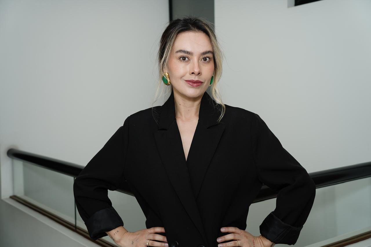 Erika Díaz la cosmetóloga colombiana que eleva los estándares de la belleza profesional en Latinoamérica