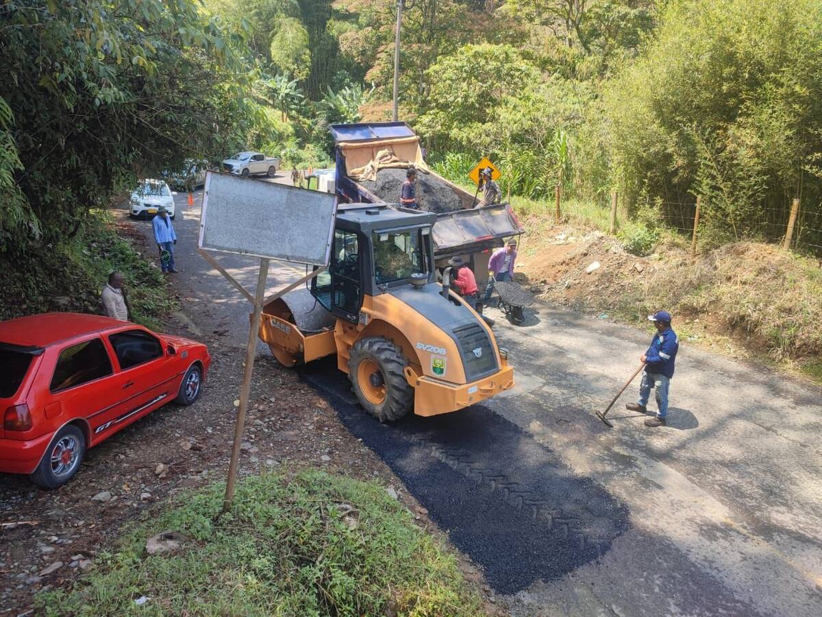 En el departamento de Risaralda trabajan en la recuperación de las vías rurales