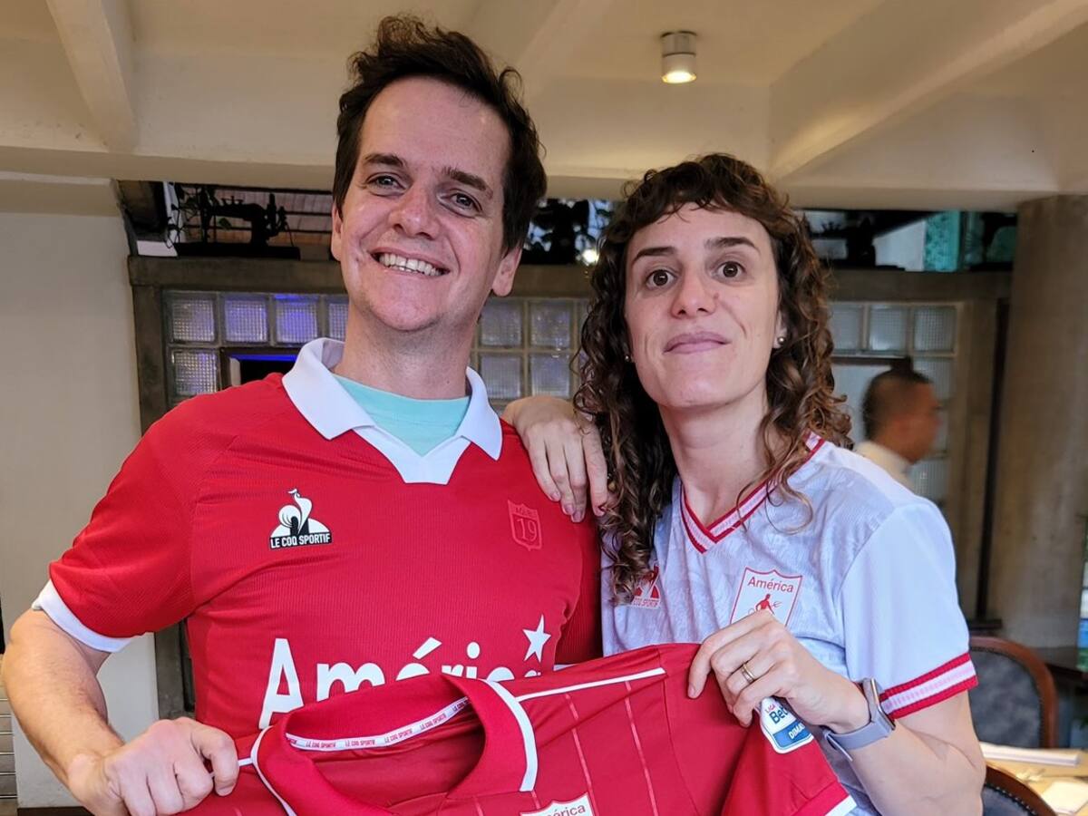 Jero Freixas y Jose del Cabo hacen invitación al Pascual para la final de la Liga Femenina