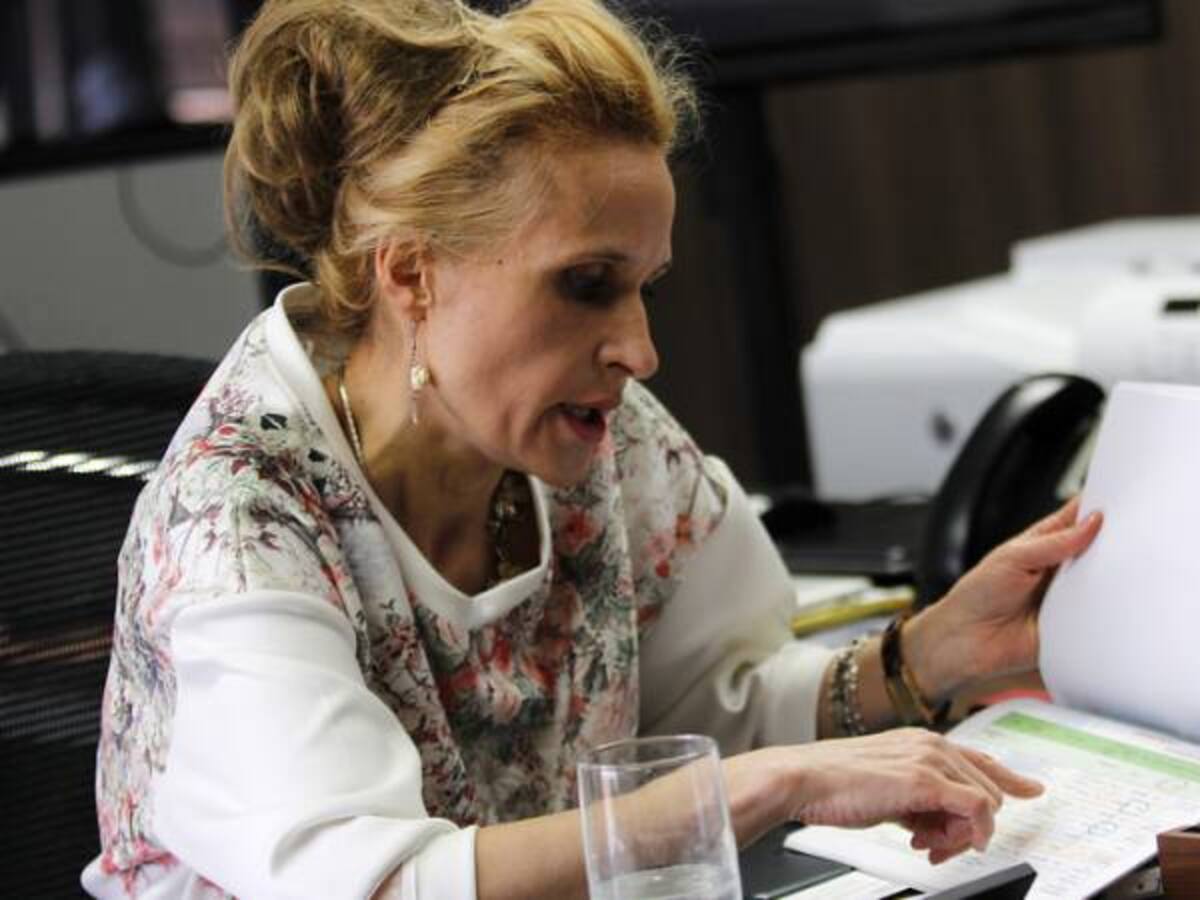 Aplazan audiencia contra excontralora Sandra Morelli