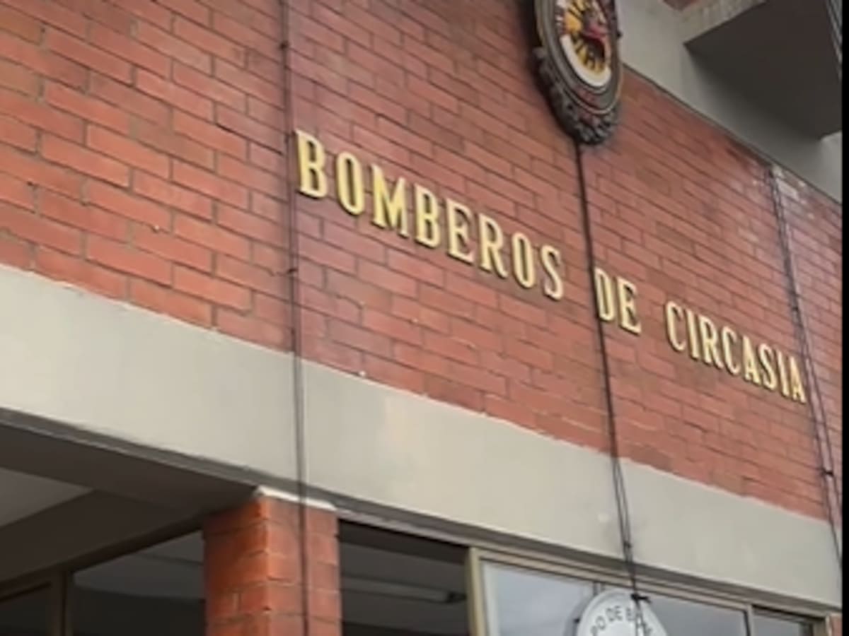 ¡Por fin! La alcaldía de Circasia, Quindío firma contrato con bomberos voluntarios