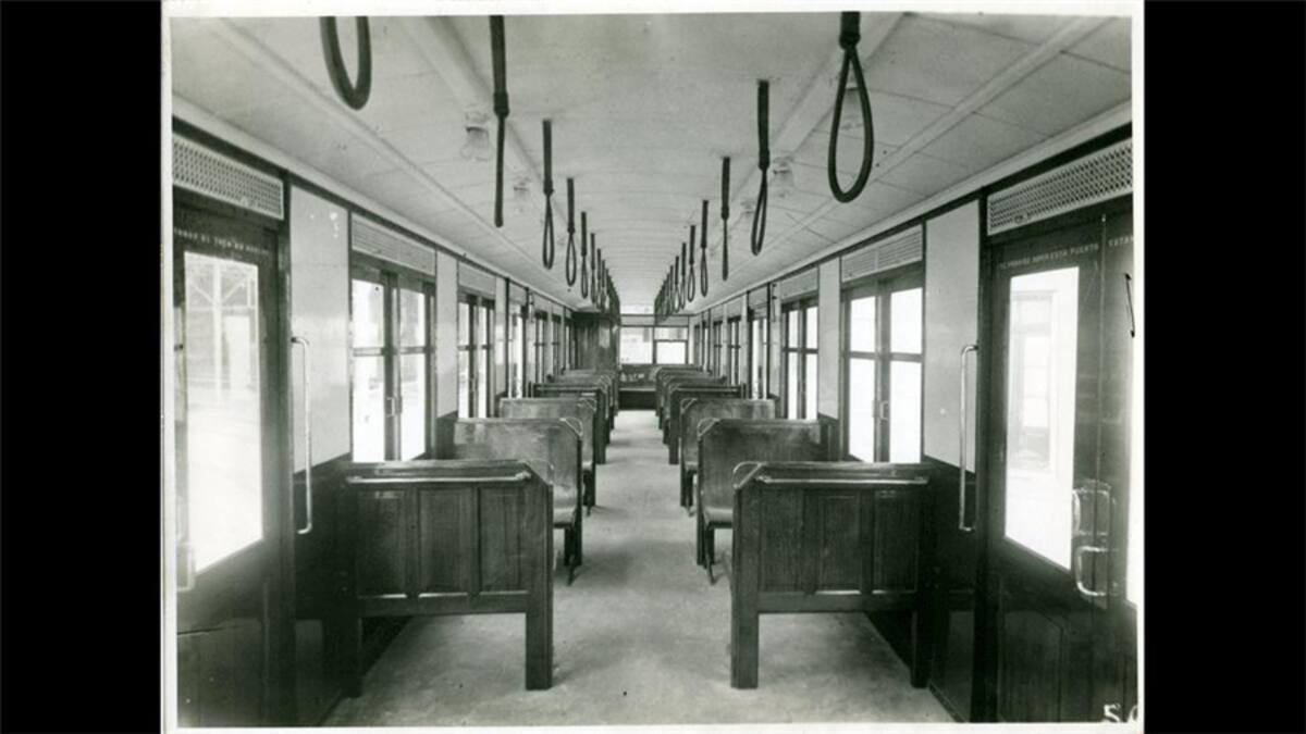 La red del metro siguió creciendo. En 1928 comenzaron las excavaciones de la línea B, en 1933 llegó la línea C y dos años más tarde también apareció la D. Hacia 1944, la red ya contaba con cinco líneas operativas propias. El 60% de las estaciones se hizo en los primeros 27 años.