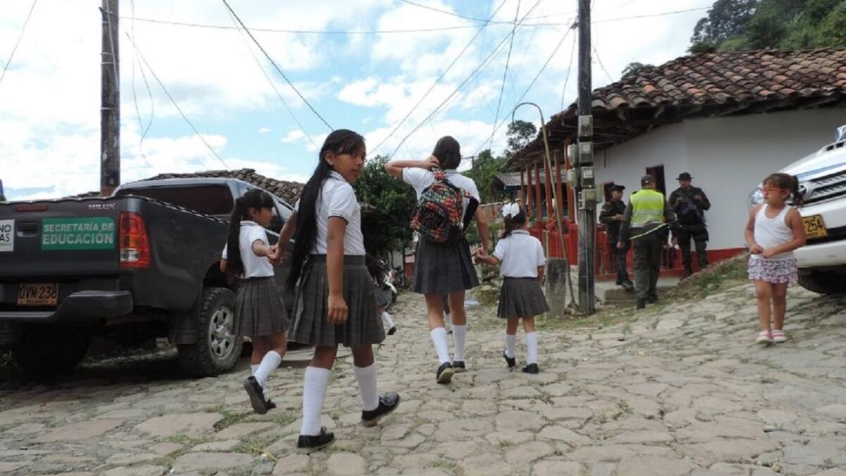 Con más de 78.000 estudiantes empieza el año académico en Caldas