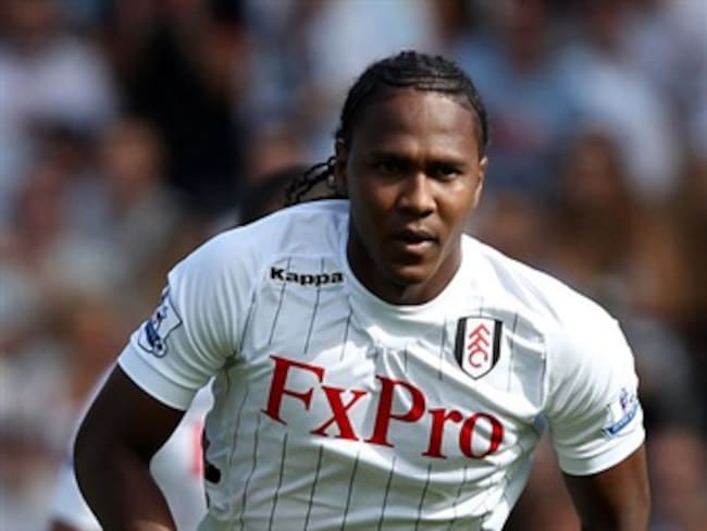 Hugo Rodallega marca gol con Fulham ante Wigan
