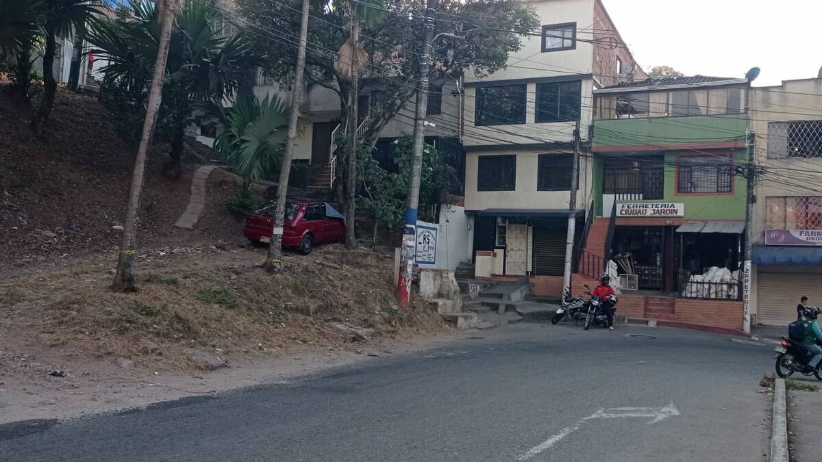 “No entiendo qué pasó”: mamá de hombre muerto dentro de un carro