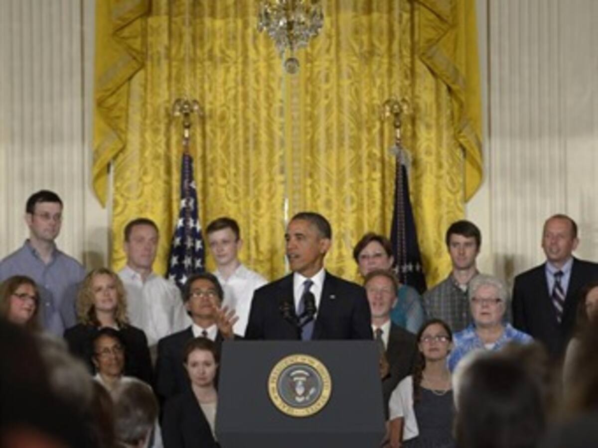 Obama defiende beneficios de reforma sanitaria y ataca a sus detractores