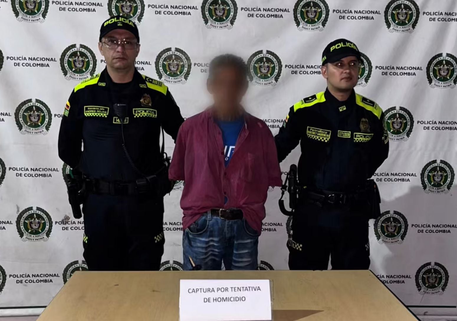 Hombre capturado por prenderle fuego a una mujer en Medellín. Foto: Policía Meval.