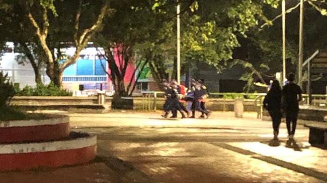 El hecho se registró hace pocos minutos, y causó pánico entre la población.