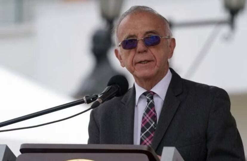 Ministro de Defensa, Ivan Velásquez