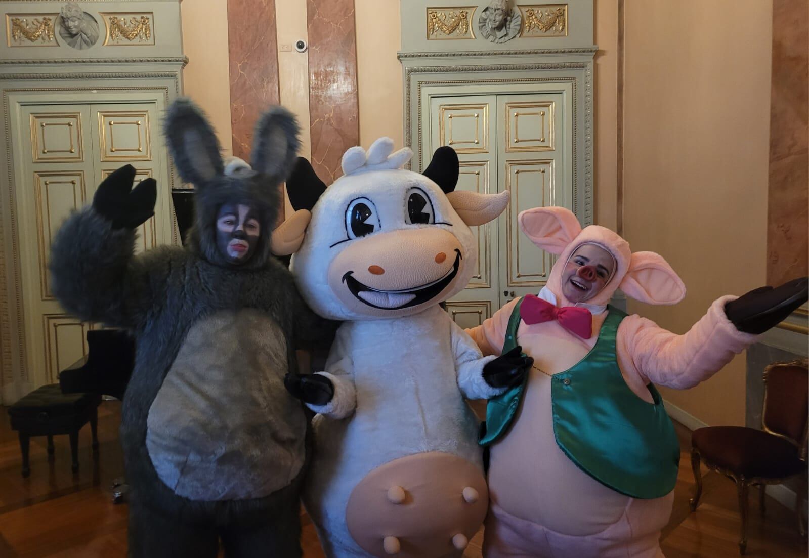 La Vaca Lola y sus amigos se presentan en el Teatro Colón (Cortesía: Ricardo Bedoya)