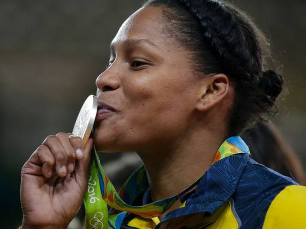 Yuri Alvear conquista medalla de plata en Río 2016