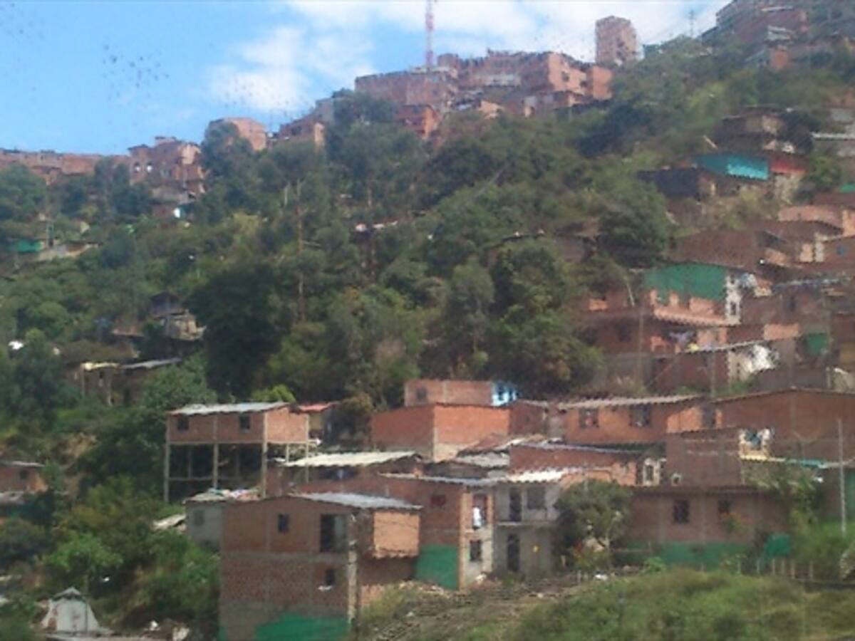 ​Cinco meses durará búsqueda de cadáveres en la escombrera de Medellín