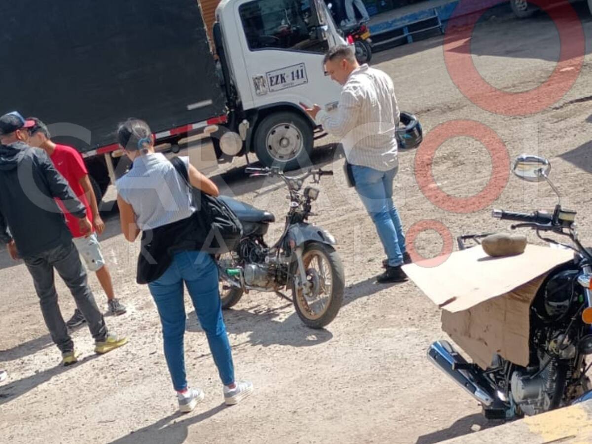 Atacan con elemento incendiario vehículo de empresa en la Nueva Sexta de Cúcuta