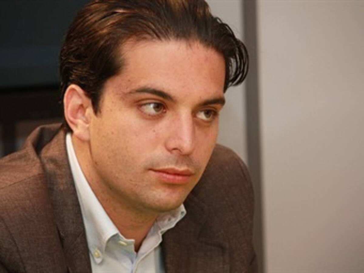 Firmas comisionistas se habrían prestado para lavar dinero: Simón Gaviria