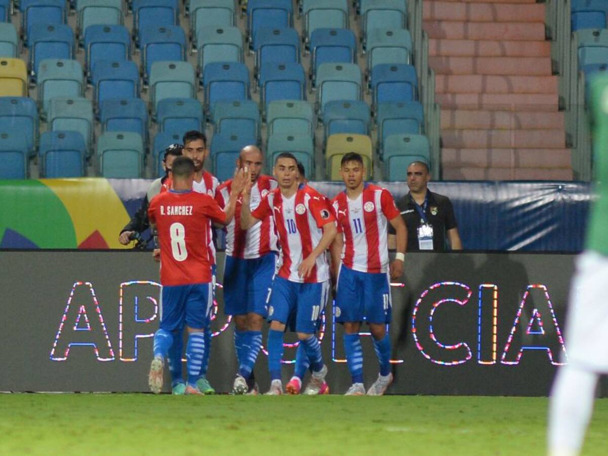 Paraguay remonta ante Bolivia y es líder del Grupo A de la Copa América