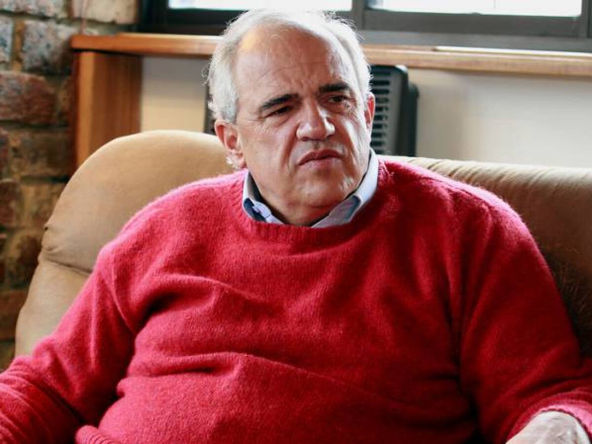 Expresidente Samper viajará a Cuba a reunirse con delegación de paz del Gobierno