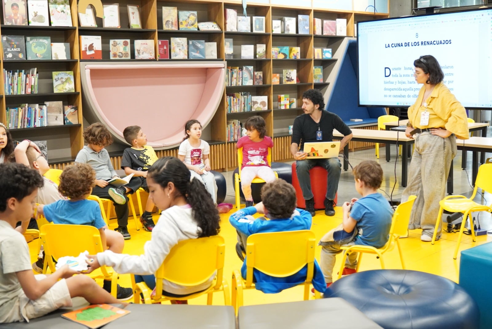 La Semana de las Bibliotecas, el Libro y el Idioma llega a Medellín hasta el 26 de abril. Foto: Alcaldía de Medellín.