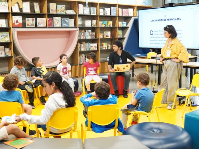 La Semana de las Bibliotecas, el Libro y el Idioma llega a Medellín hasta el 26 de abril. Foto: Alcaldía de Medellín.