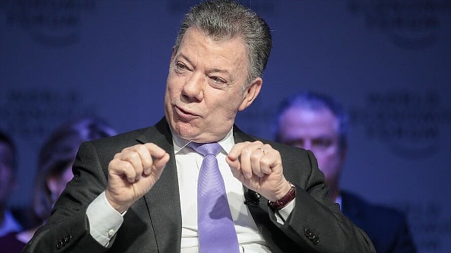Santos destaca reducción en la tasa de interés del Banco de la República. Foto: Getty Images