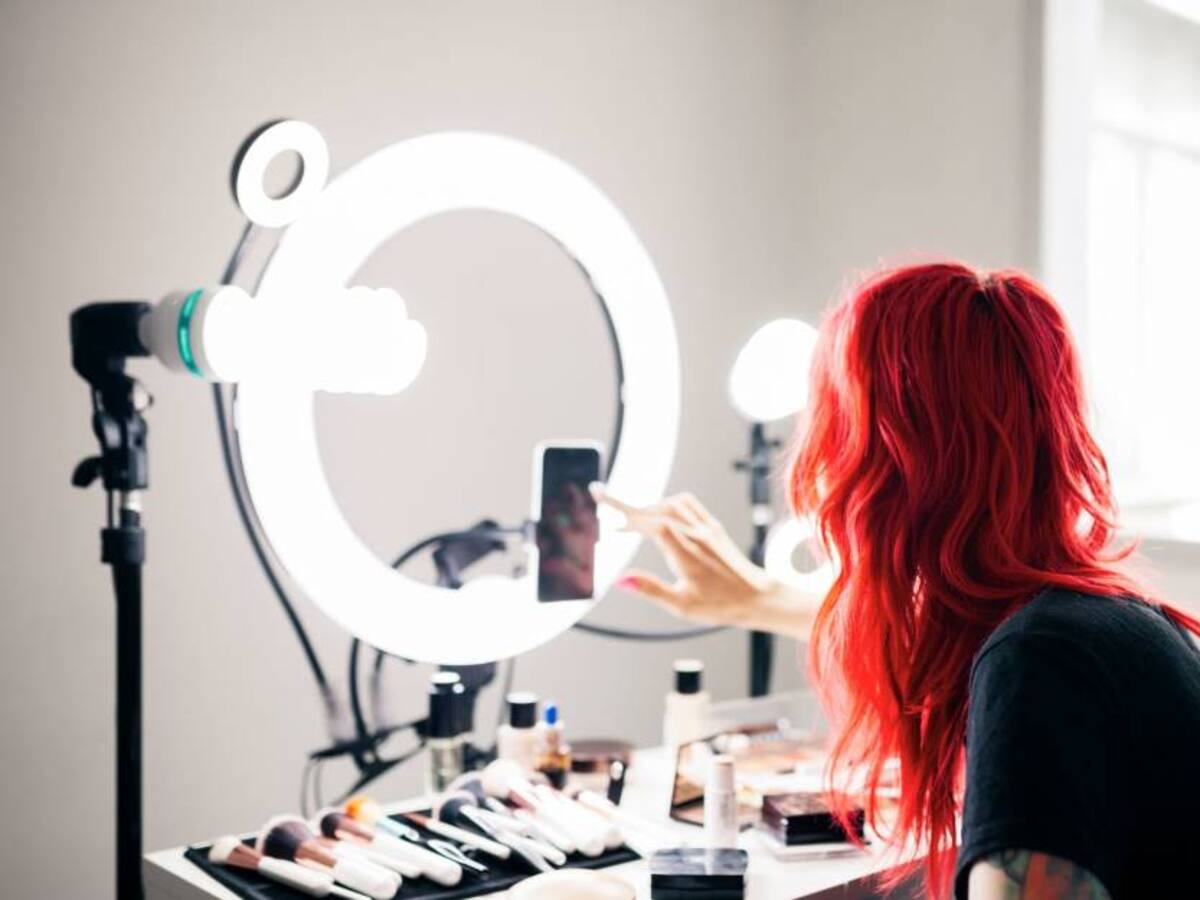 Corporación busca formalizar el trabajo de los 'influencers'