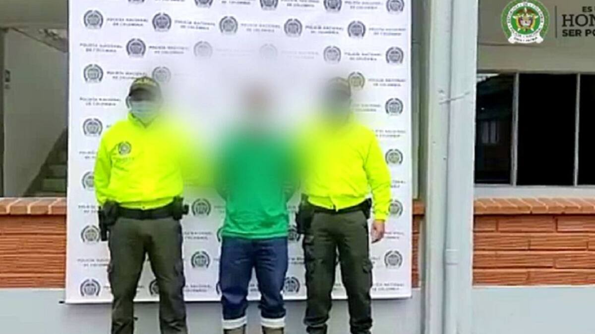 Alias Inglés está acusado de presuntamente abusar de 3 mujeres en El Bagre