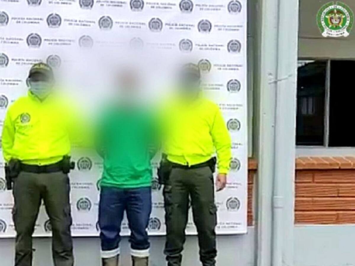 Alias Inglés está acusado de presuntamente abusar de 3 mujeres en El Bagre