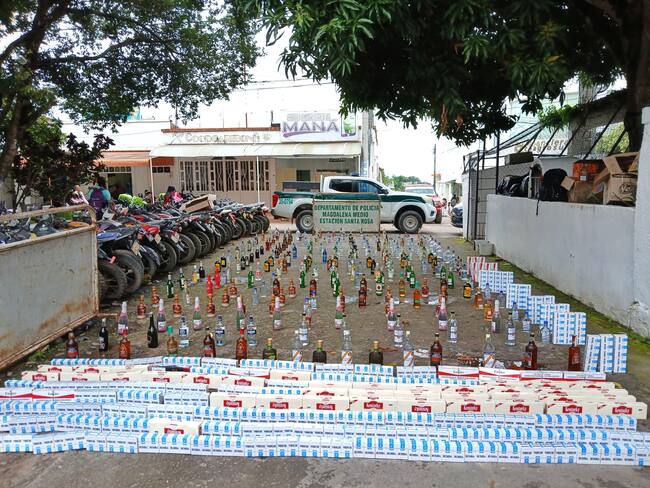 Más de 300 botellas de licor de contrabando fueron incautadas en el sur de Bolívar