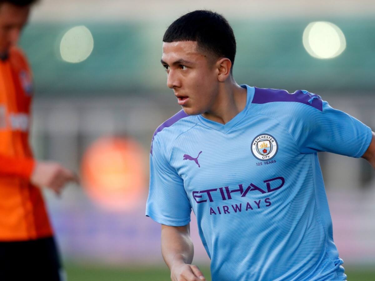Ian Poveda estaría cerca de salir del Manchester City