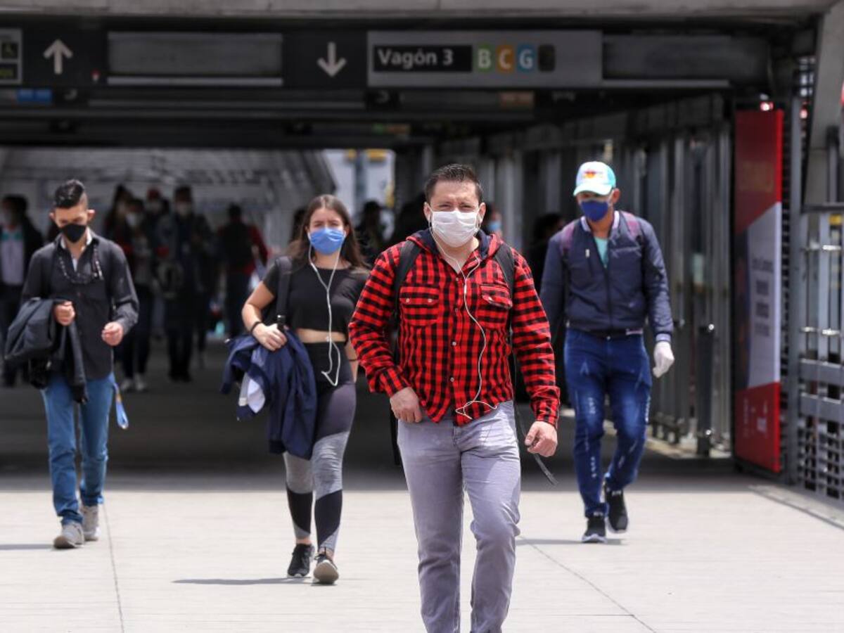 Desde hoy el uso de tapabocas en Transmilenio es obligatorio
