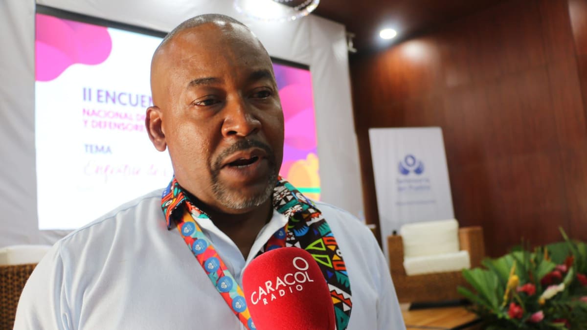 Las AGC y el ELN están secuestrando colectivamente a comunidades del Chocó