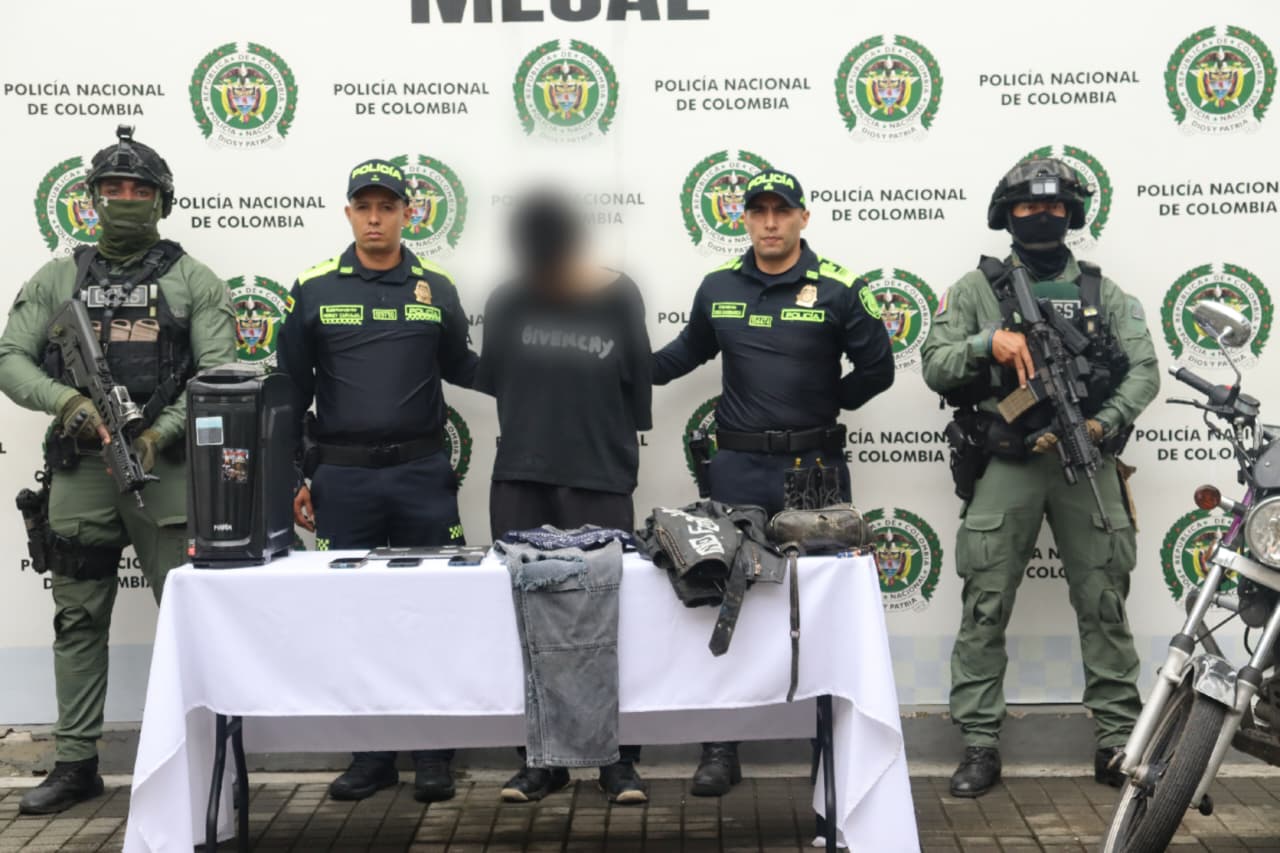 El hombre de 21 años fue detenido en medio de una diligencia de allanamiento realizada por las autoridades en el barrio Panamericano.