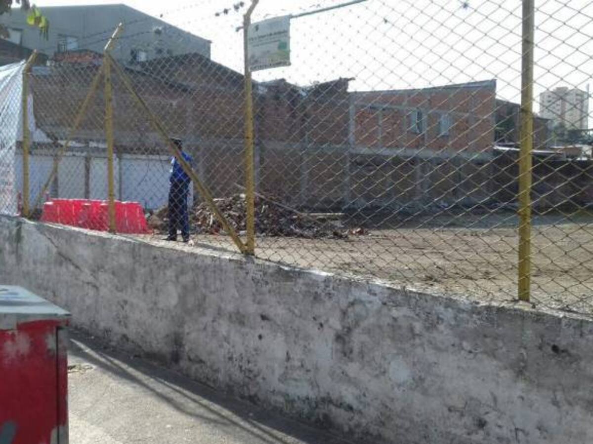 A pesar de hallazgos en compra de lote de la carrera 9, la licitación esta en firme