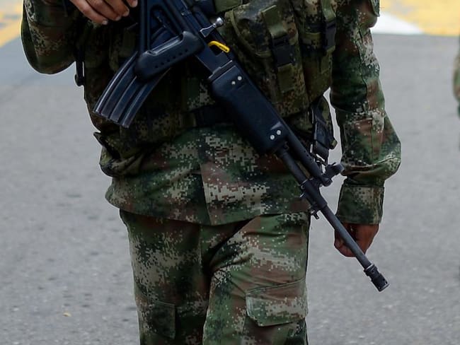 Campesinos en Cauca arrebataron al Ejército 2 cuerpos de disidentes muertos