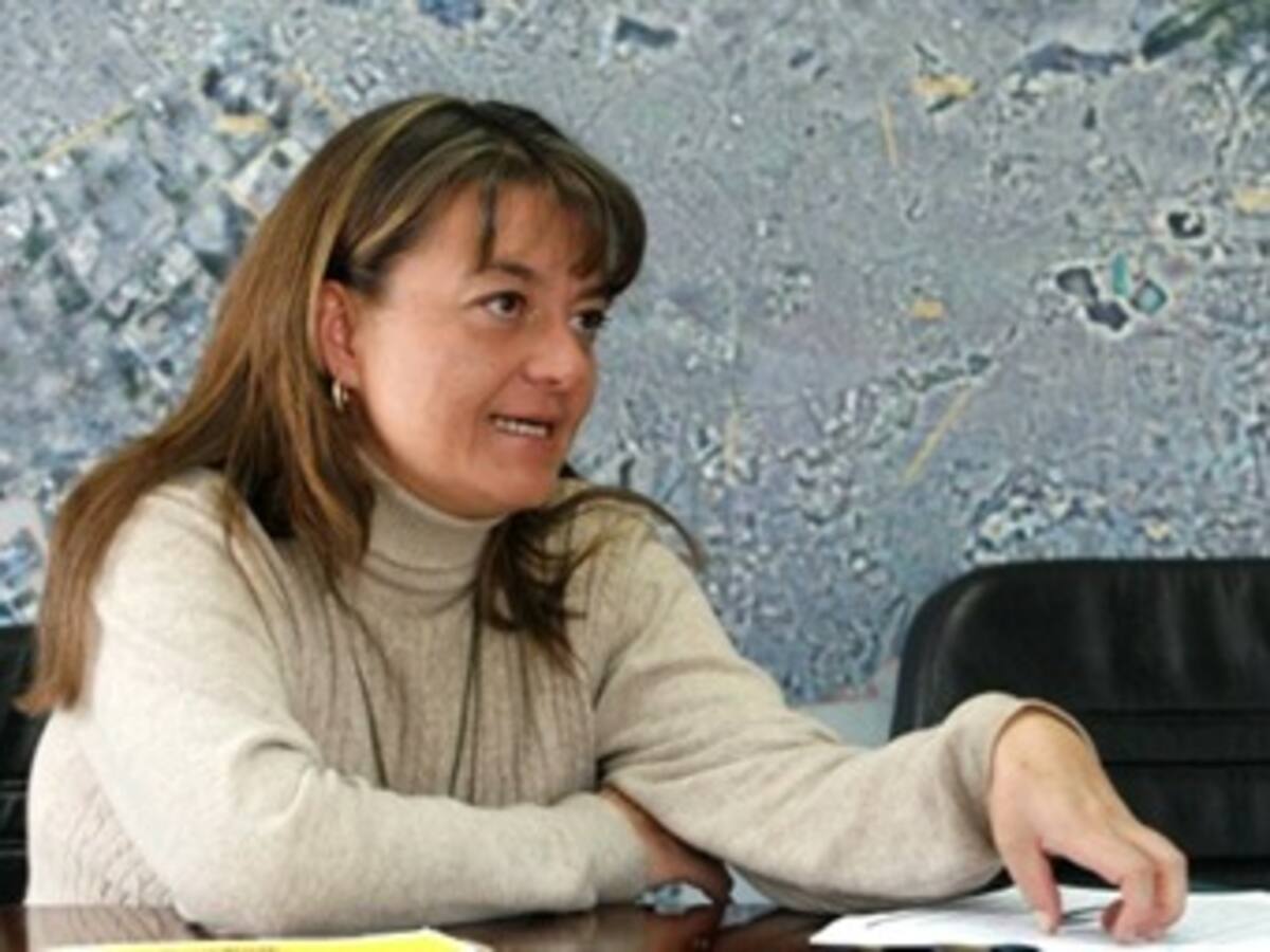 Aceptan demanda contra destitución de Liliana Pardo