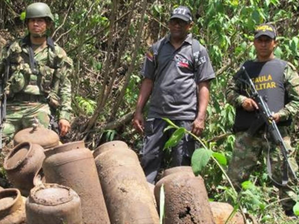 CTI halla caleta con artefactos explosivos del ELN en el Cesar