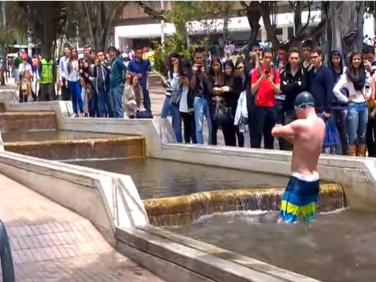 ¿Repetiría la hazaña de este hombre por la ola de calor?