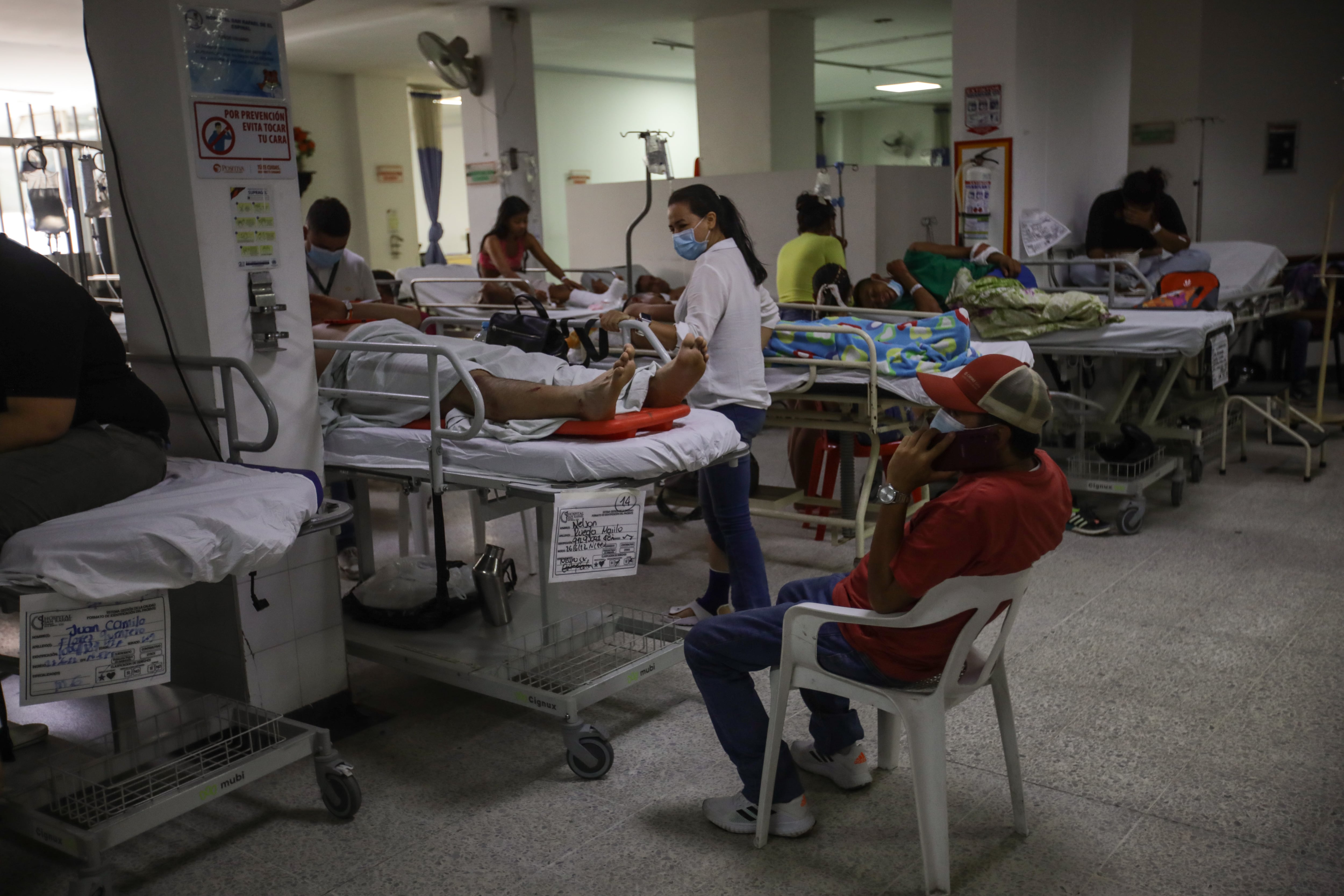 EL ESPINAL, COLOMBIA - JUNE 27: People, affected by the Bullfighting Stadium Collapse, are seen at a hospital in El Espinal, Colombia on June 27, 2022. At least seven people have been killed and more than 317 were injured due to a collapse in bullfighting arena. (Photo by Juancho Torres/Anadolu Agency via Getty Images)