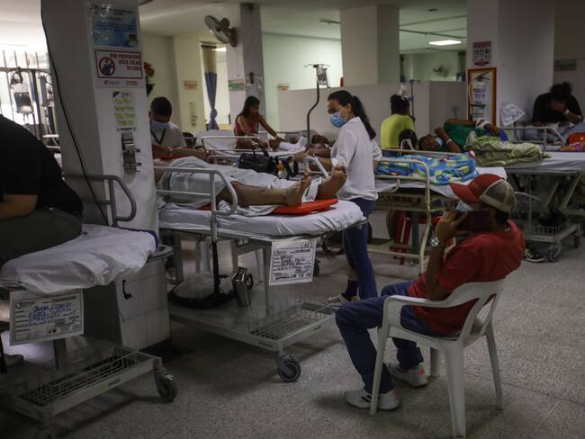 EL ESPINAL, COLOMBIA - JUNE 27: People, affected by the Bullfighting Stadium Collapse, are seen at a hospital in El Espinal, Colombia on June 27, 2022. At least seven people have been killed and more than 317 were injured due to a collapse in bullfighting arena. (Photo by Juancho Torres/Anadolu Agency via Getty Images)