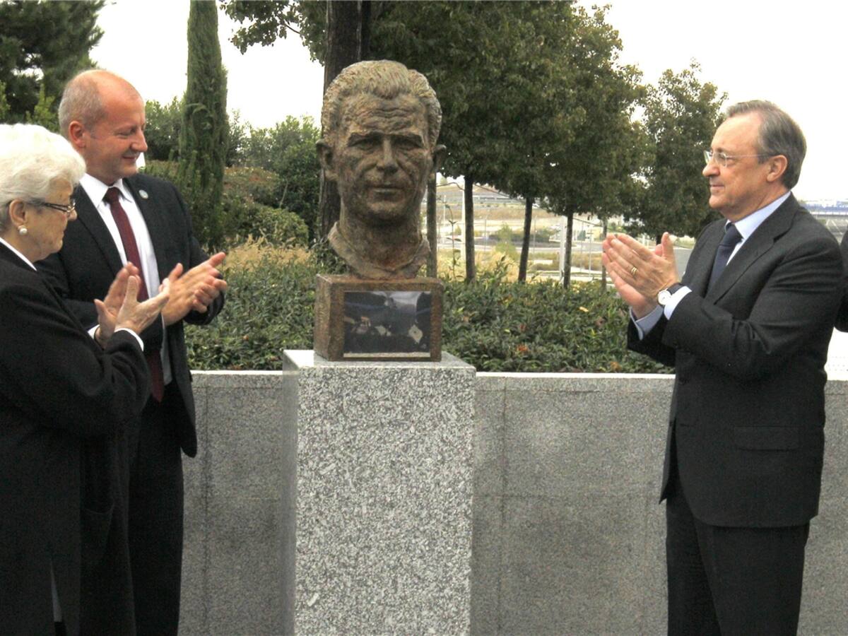 Busto de Ferenc Puskas inaugurado en la Ciudad Deportiva de Vadebebas