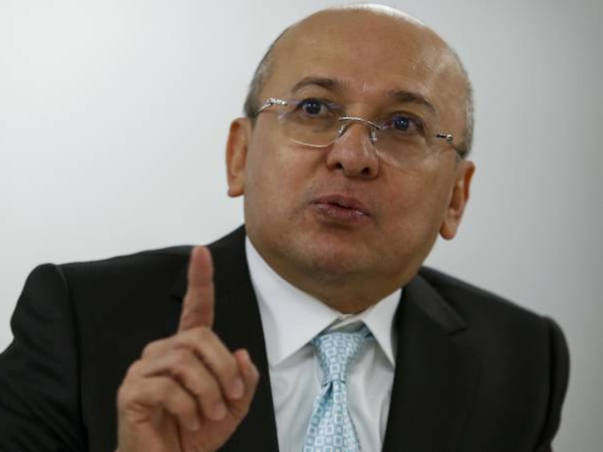 Fiscal niega, pero no descarta, ampliación de su periodo en la Fiscalía