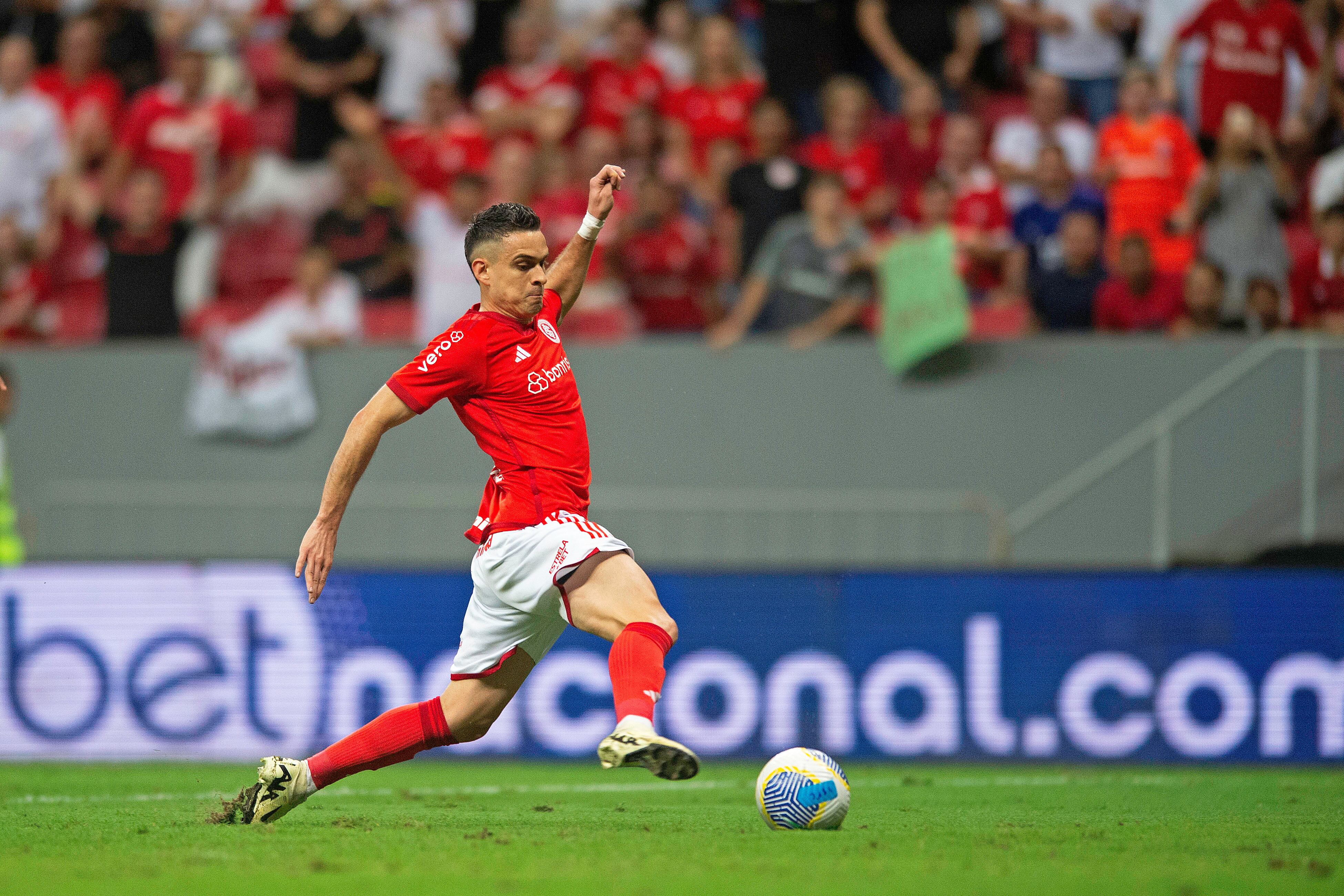 Rafael Santos Borré  (Photo by Max Peixoto/Eurasia Sport Images/Getty Images)