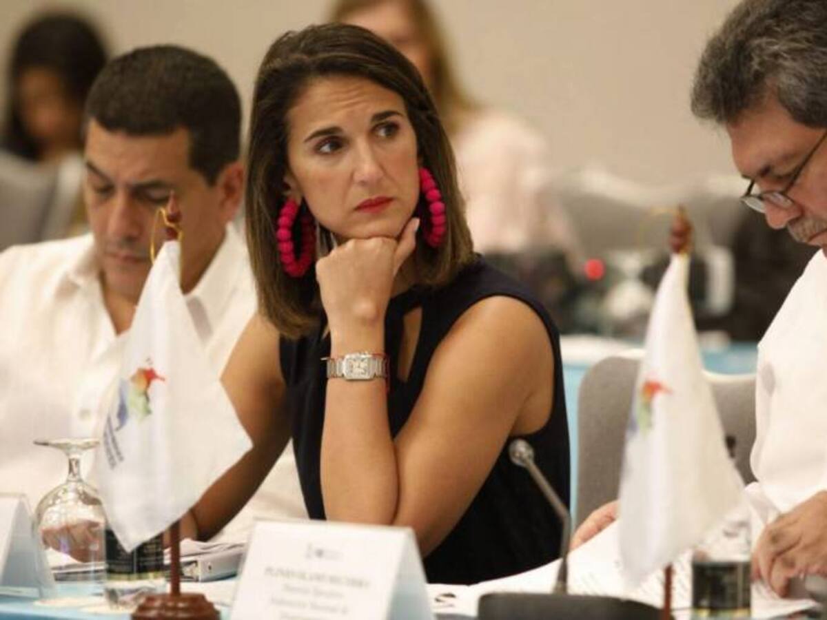 Gobernadores se declaran en sesión permanente hasta lograr una solución al PAE