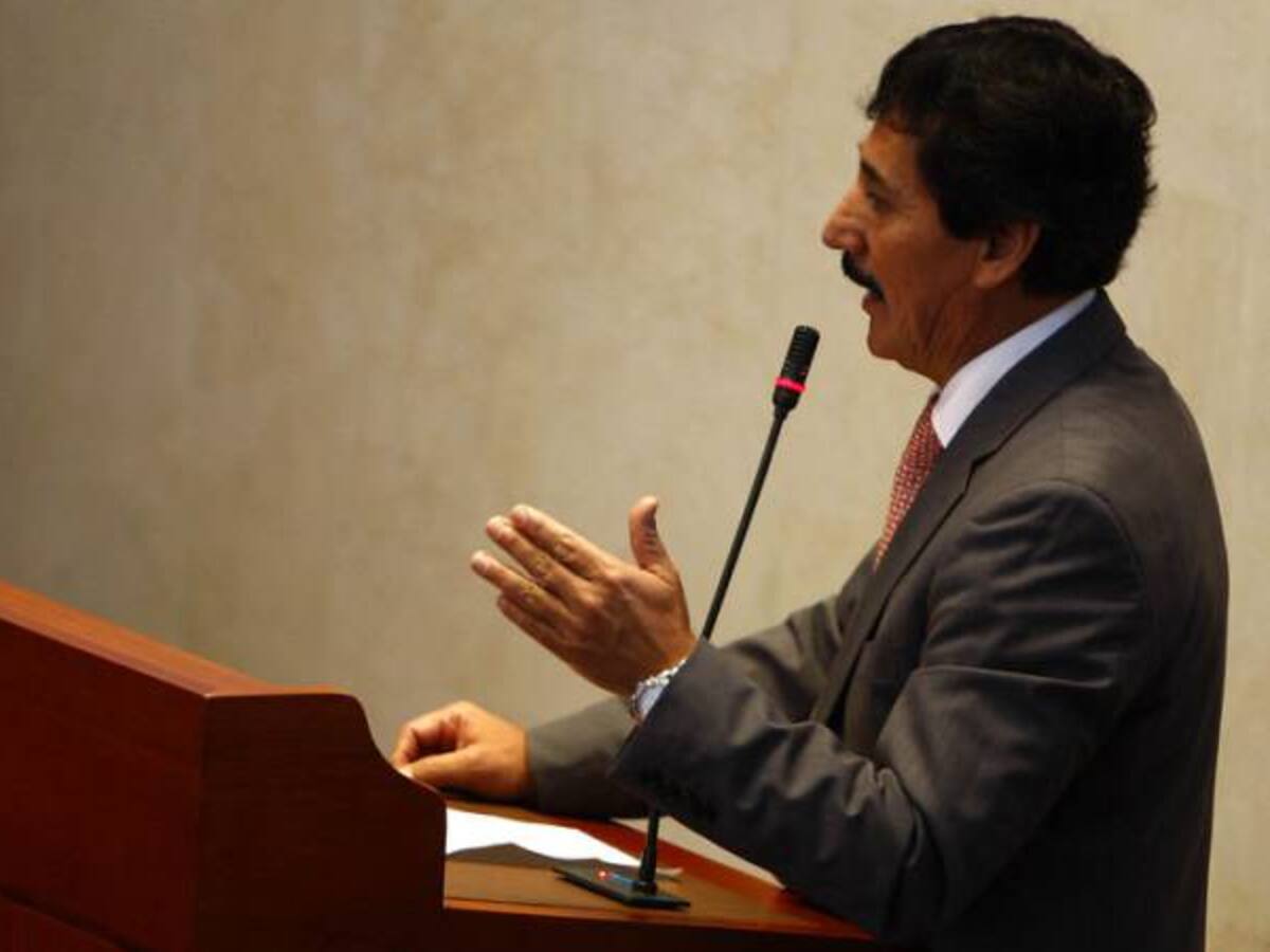 Comité de ética de Cambio Radical evaluará caso del senador Bernabé Celis