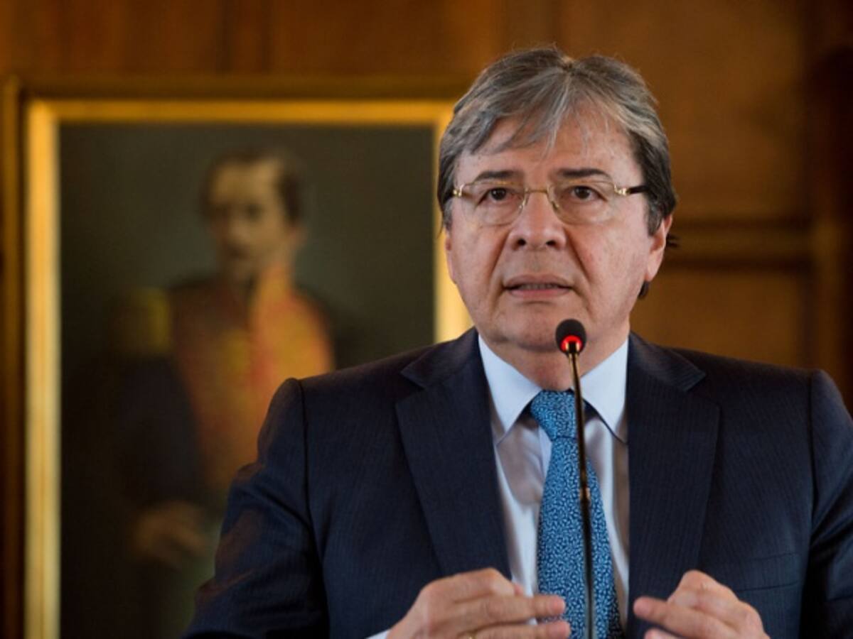 Gobierno sigue con atención movimiento de tropas venezolanas a la frontera