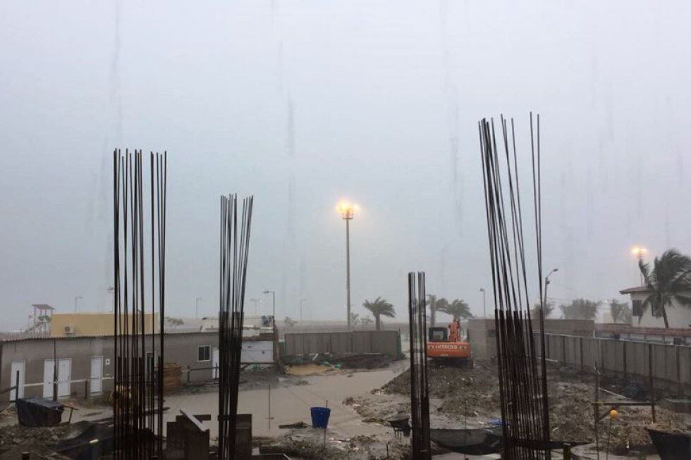 La mayoría de construcciones tuvieron que paralizar por la lluvia